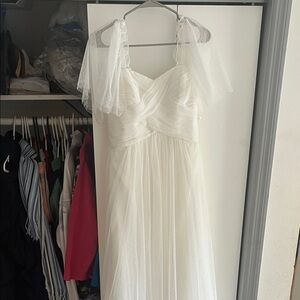 Elegant white wedding dress